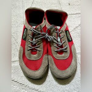 Tadeevo Bliss Barefoot Minimalist Shoes Men’s 9 EU 42 Red Zero Drop Wide Toe